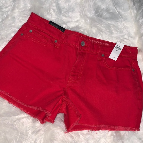🆕 GAP Red Sexy Boyfriend Shorts - Picture 1 of 4